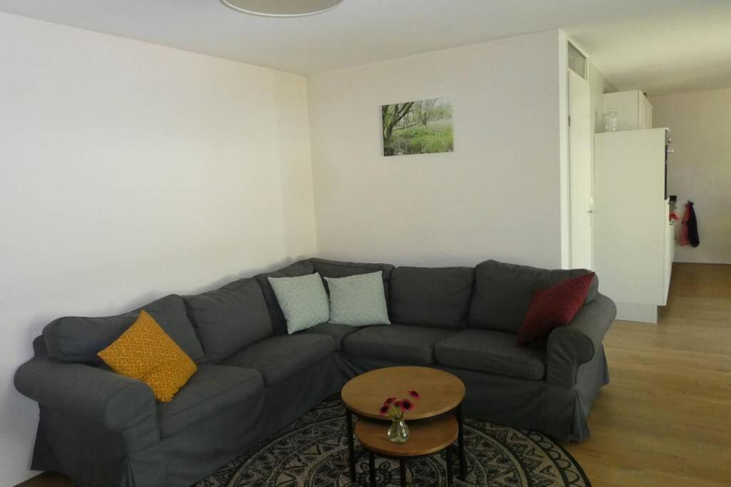 Huis Bij De Catalpa Dordrecht Luaran gambar